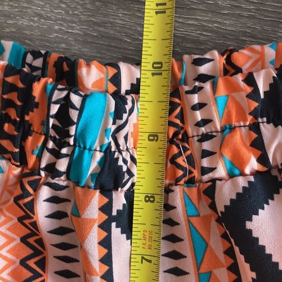 RUE 21 BOHO SHORTS Size Medium Womens - Picture 7 of 11